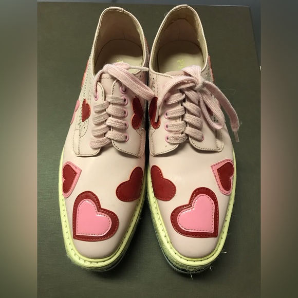 Prada Pink Heart Leather Brogue Platform Oxfords Authentic Almost new - Picture 2 of 6